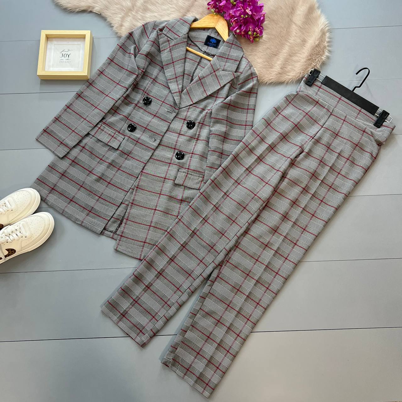 کت و شلوار شانا